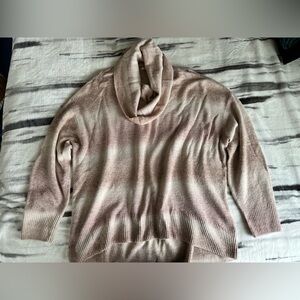 American Eagle Women's Gradient Sweater